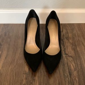 Stuart Weitzman Black Suede Pump